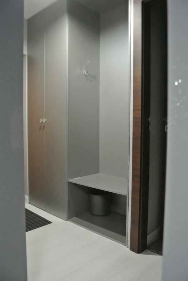 Apartamenty Centrum- Kochanowskiego -Dawniej Two-Bedroom Apartment Zielona Góra Exteriör bild